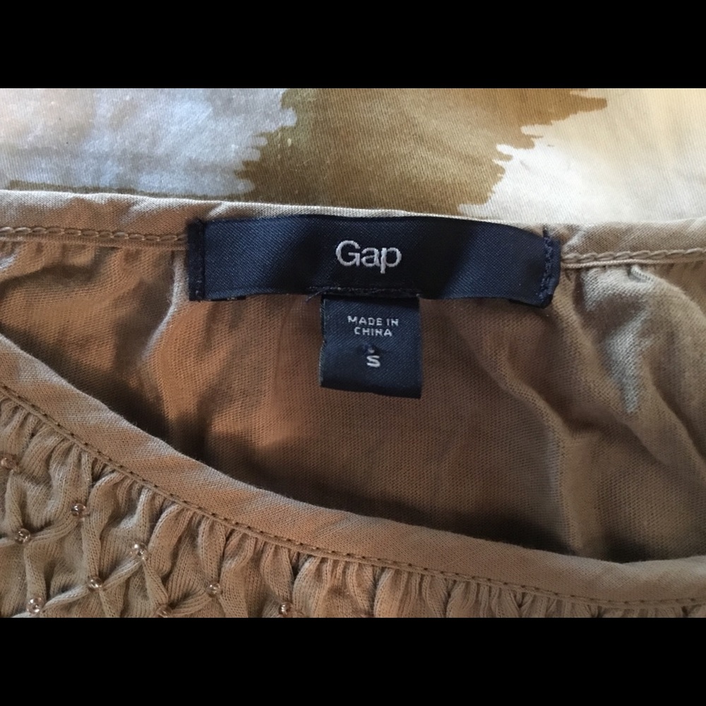 Gap Top - Picture 2 of 2
